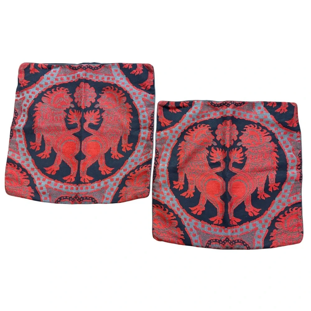 Set of 2 Woven Tapestry Lion Pillow Covers Navy Red Heraldic Medieval 22x22‎